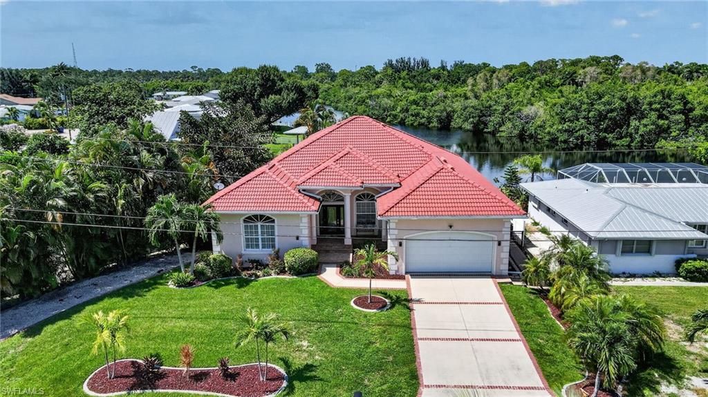 1298 Thompson St , North Fort Myers, FL 33903 Photo