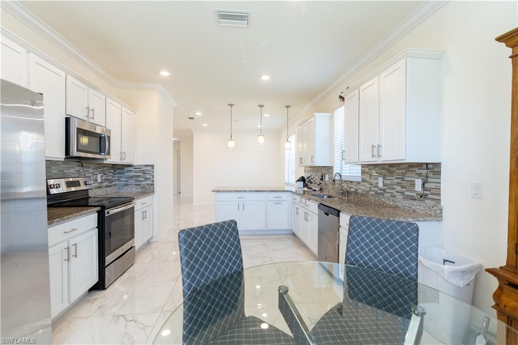 3669 Crimson Ln, Fort Myers, FL 33916 Photo