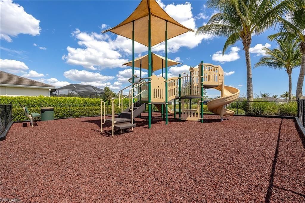 3669 Crimson Ln, Fort Myers, FL 33916 Photo
