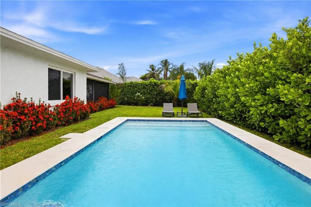 9690 Sussex St, Naples, FL 34109 Photo