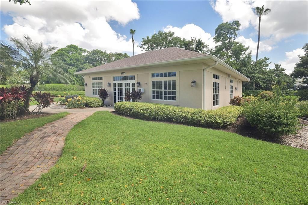 6820 Lone Oak Blvd, Naples, FL 34109 Photo