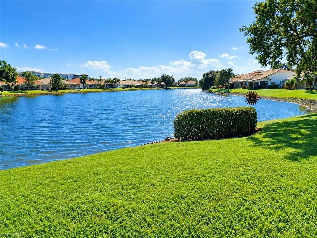 6820 Lone Oak Blvd, Naples, FL 34109 Photo