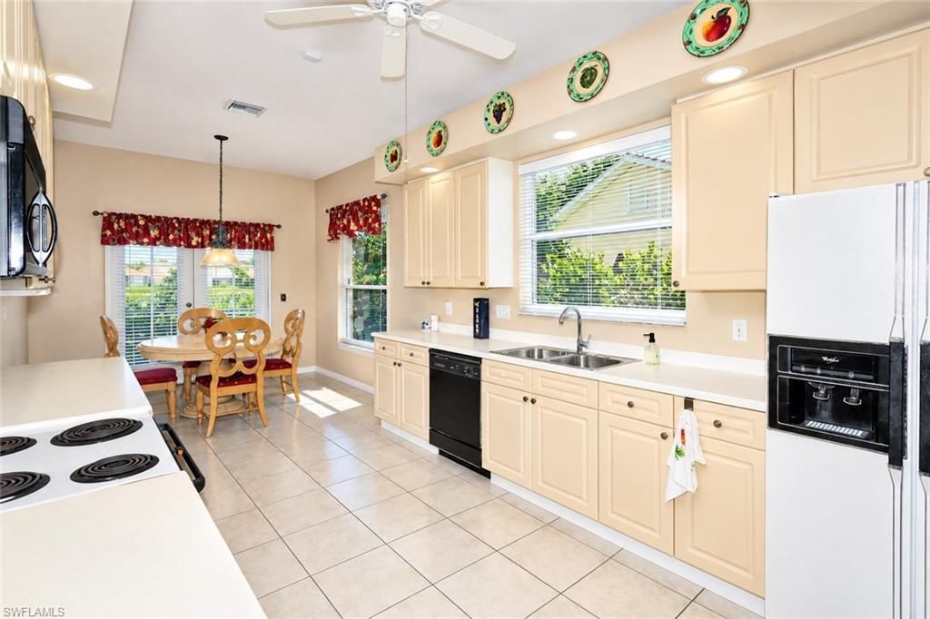 6820 Lone Oak Blvd, Naples, FL 34109 Photo