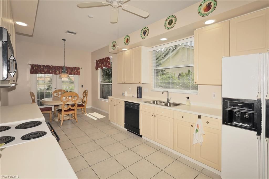 6820 Lone Oak Blvd, Naples, FL 34109 Photo