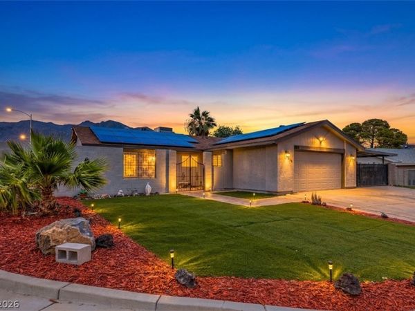 613 Overland Drive, Henderson, NV 89002