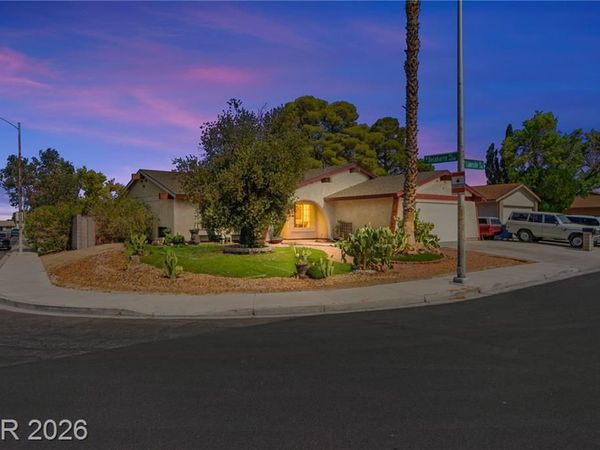 2529 Lakeside Drive , Las Vegas, NV 89108