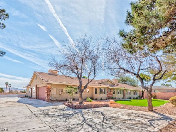 5745 W Meranto Avenue , Las Vegas, NV 89139