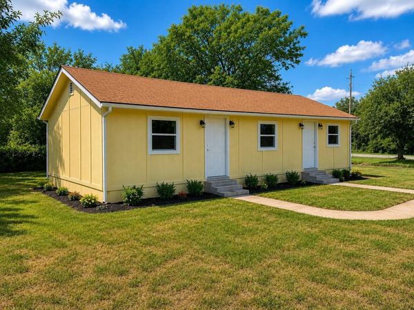 1004 E Marble ST , Burnet, TX 78611