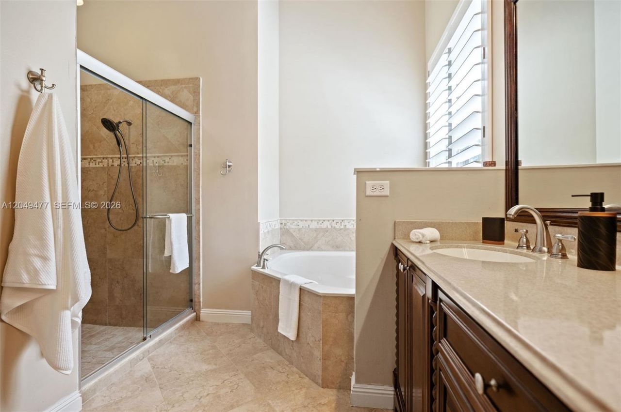 15973 SW 4th St , Pembroke Pines, FL 33027 Photo