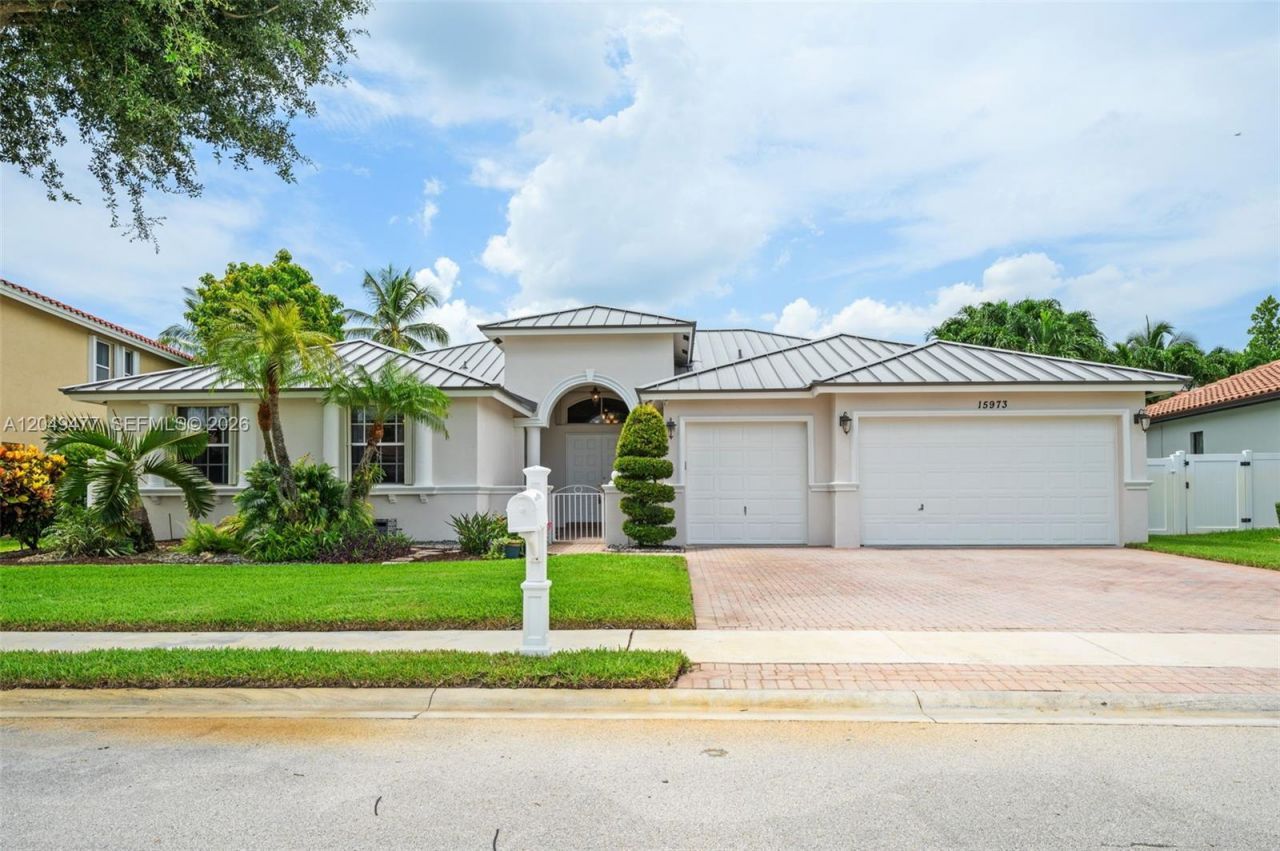 15973 SW 4th St , Pembroke Pines, FL 33027 Photo