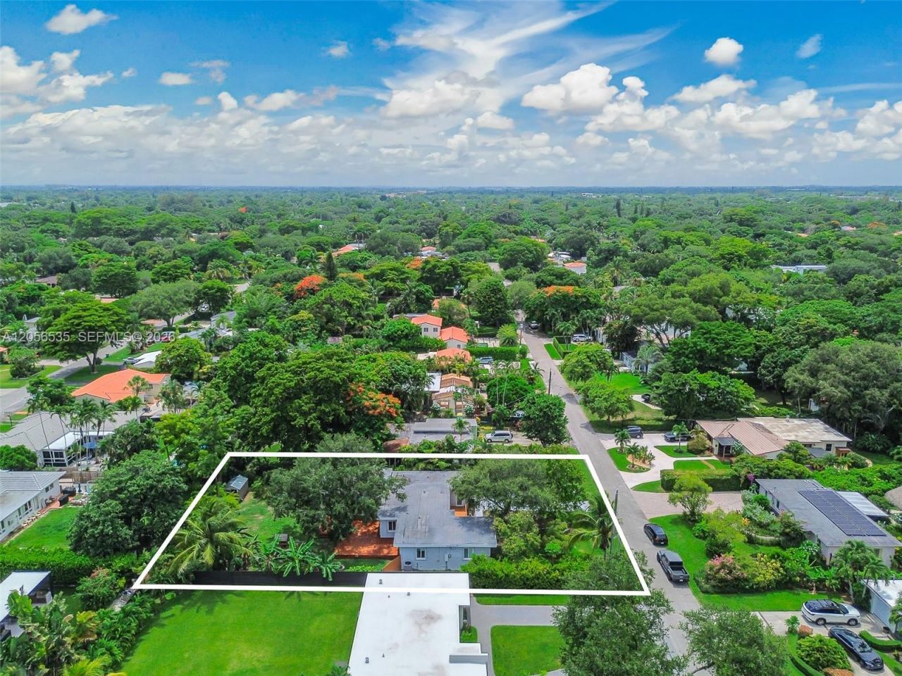 1012 NE 116th St, Biscayne Park, FL 33161 Photo