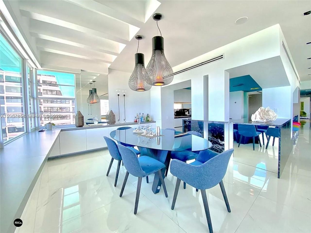 5255 Collins Ave, Unit 9E, Miami Beach, FL 33140 Photo