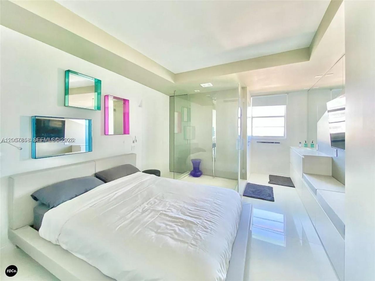 5255 Collins Ave, Unit 9E, Miami Beach, FL 33140 Photo