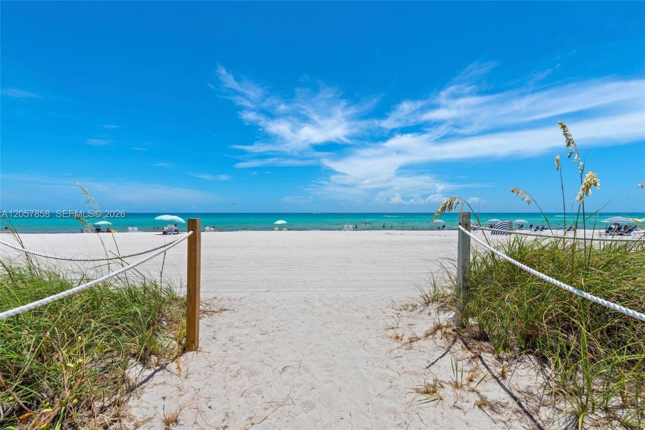 5255 Collins Ave, Unit 9E, Miami Beach, FL 33140 Photo