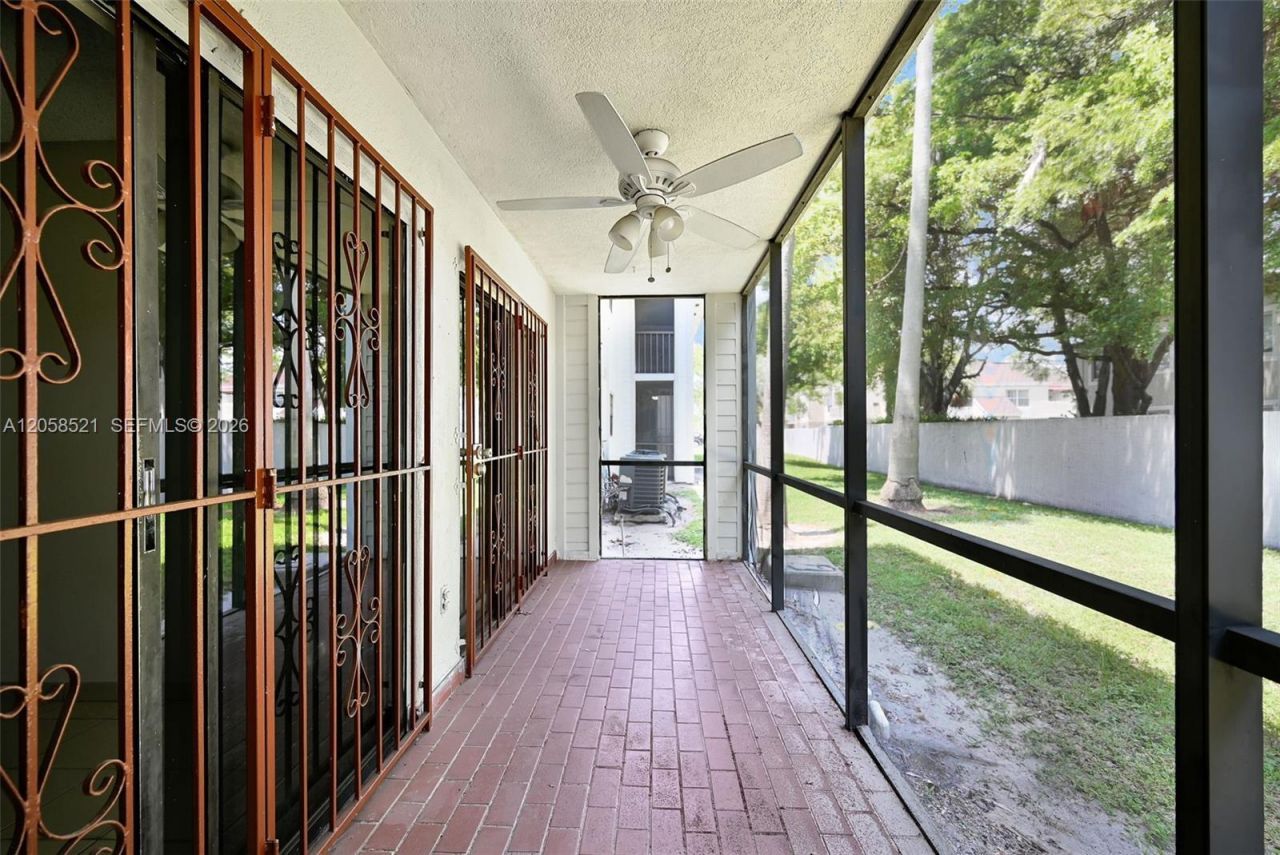 18965 NW 62nd Ave , Unit 106, Hialeah, FL 33015 Photo