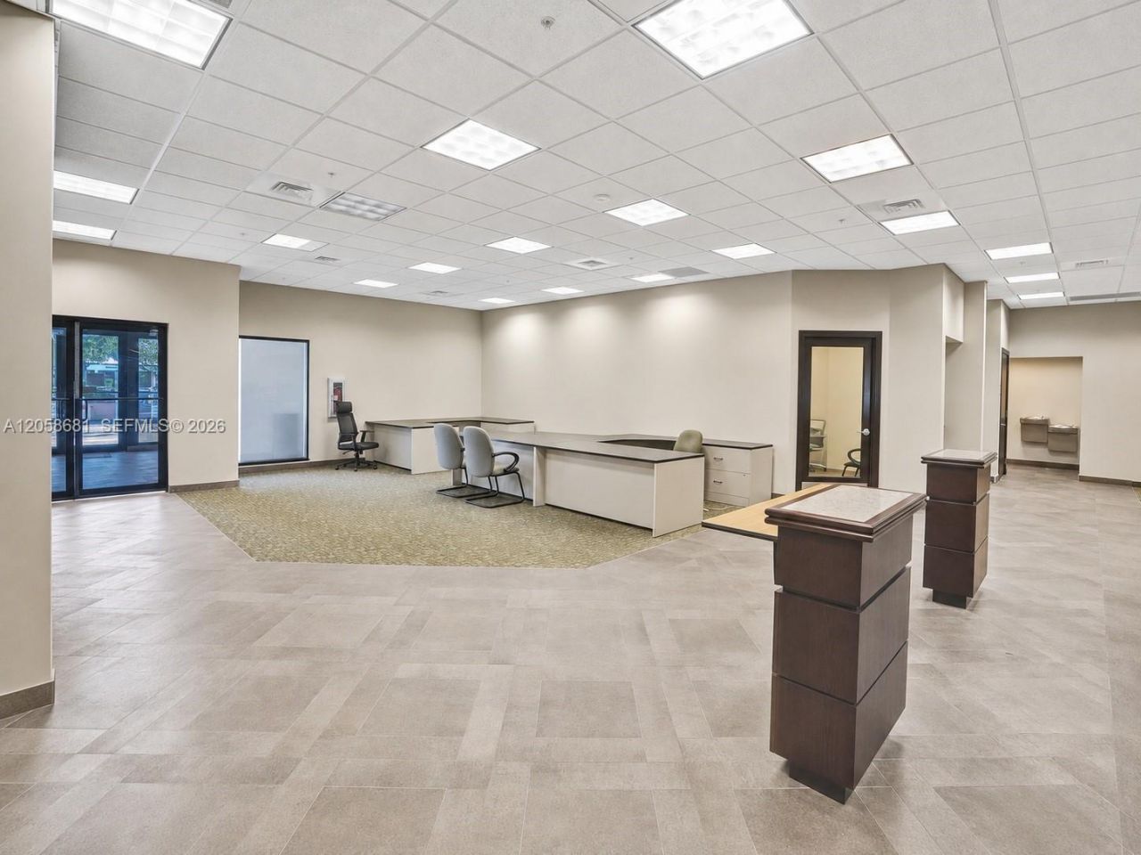 8850 W Oakland Park Blvd, Sunrise, FL 33351 Photo