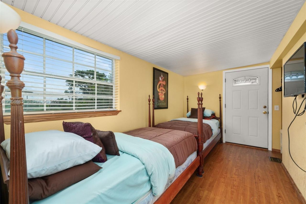 221 Speckled Perch Pt, Lorida, FL 33857 Photo