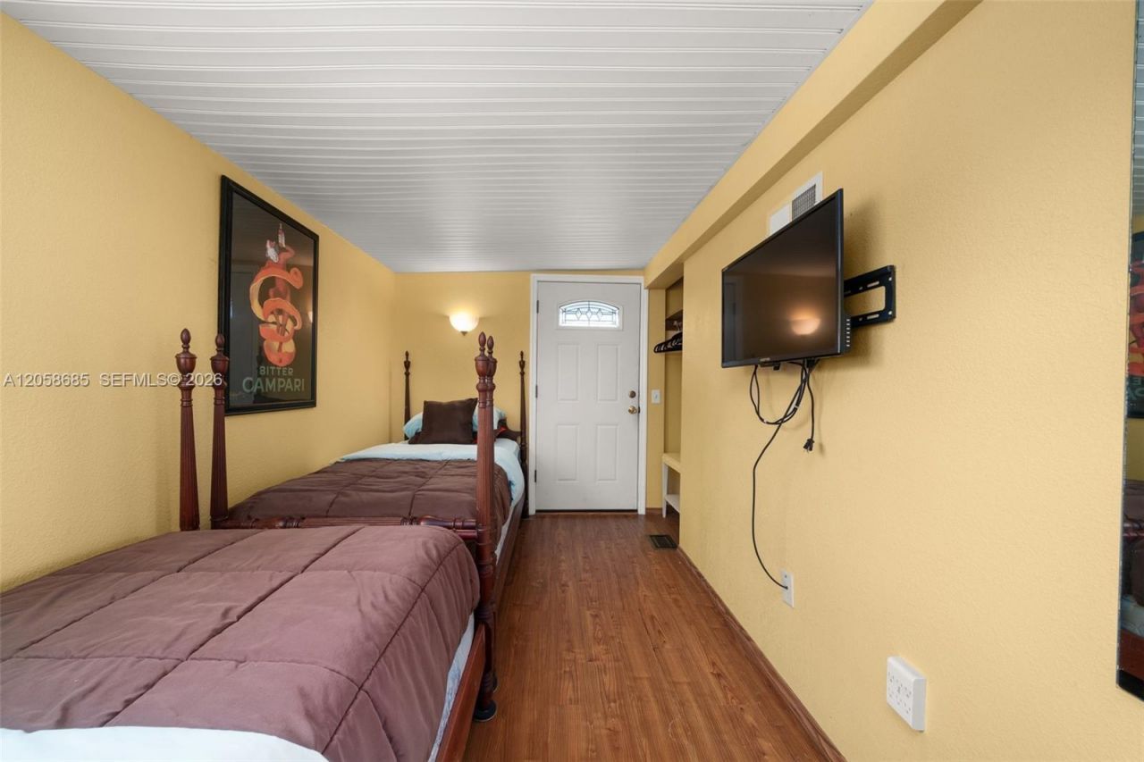 221 Speckled Perch Pt, Lorida, FL 33857 Photo