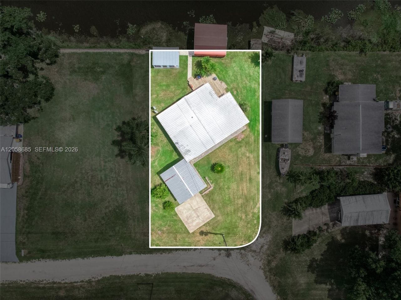 221 Speckled Perch Pt, Lorida, FL 33857 Photo