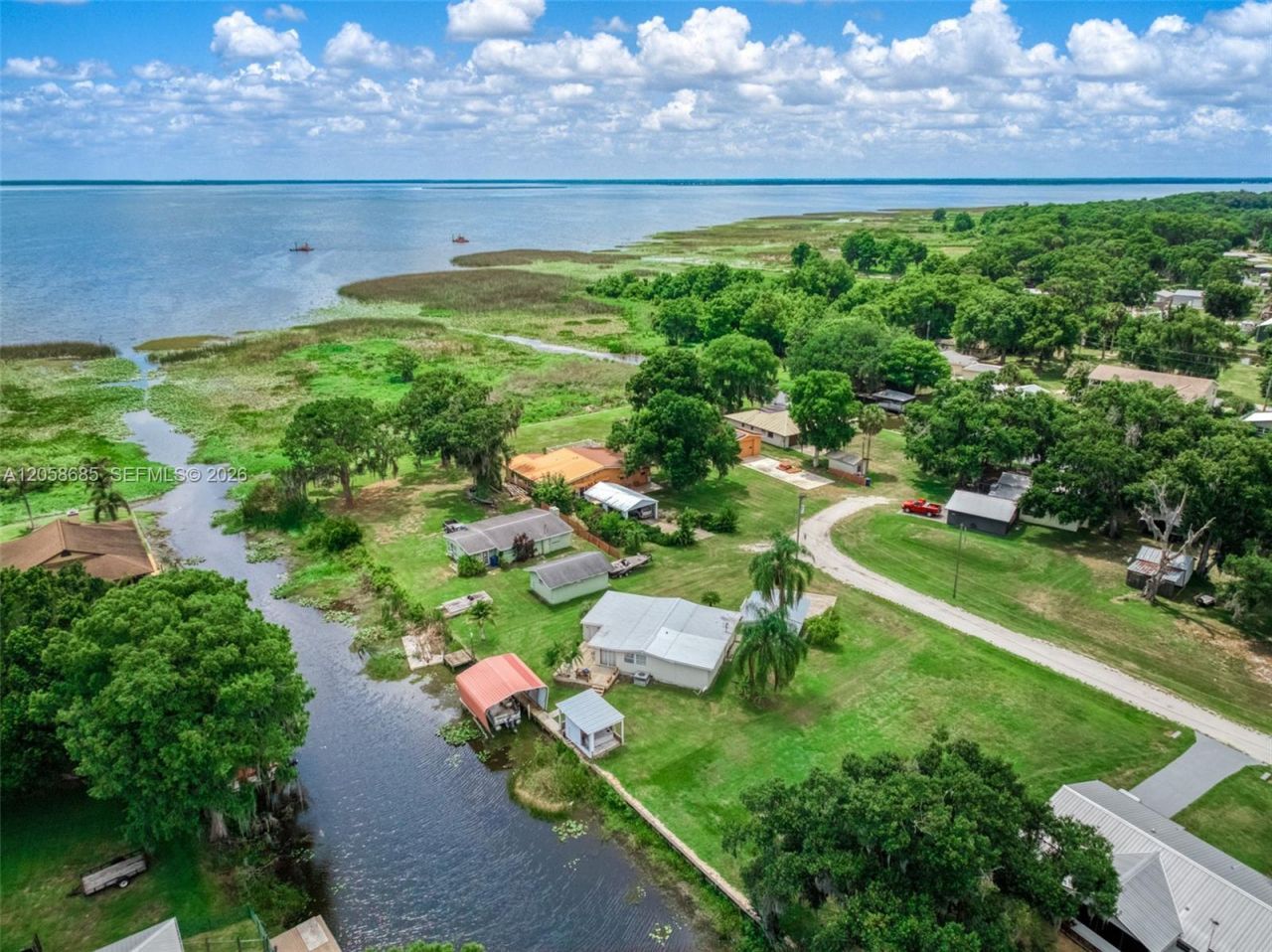 221 Speckled Perch Pt, Lorida, FL 33857 Photo