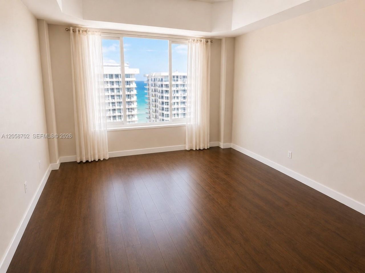 5600 Collins Ave, Unit 17U, Miami Beach, FL 33140 Photo