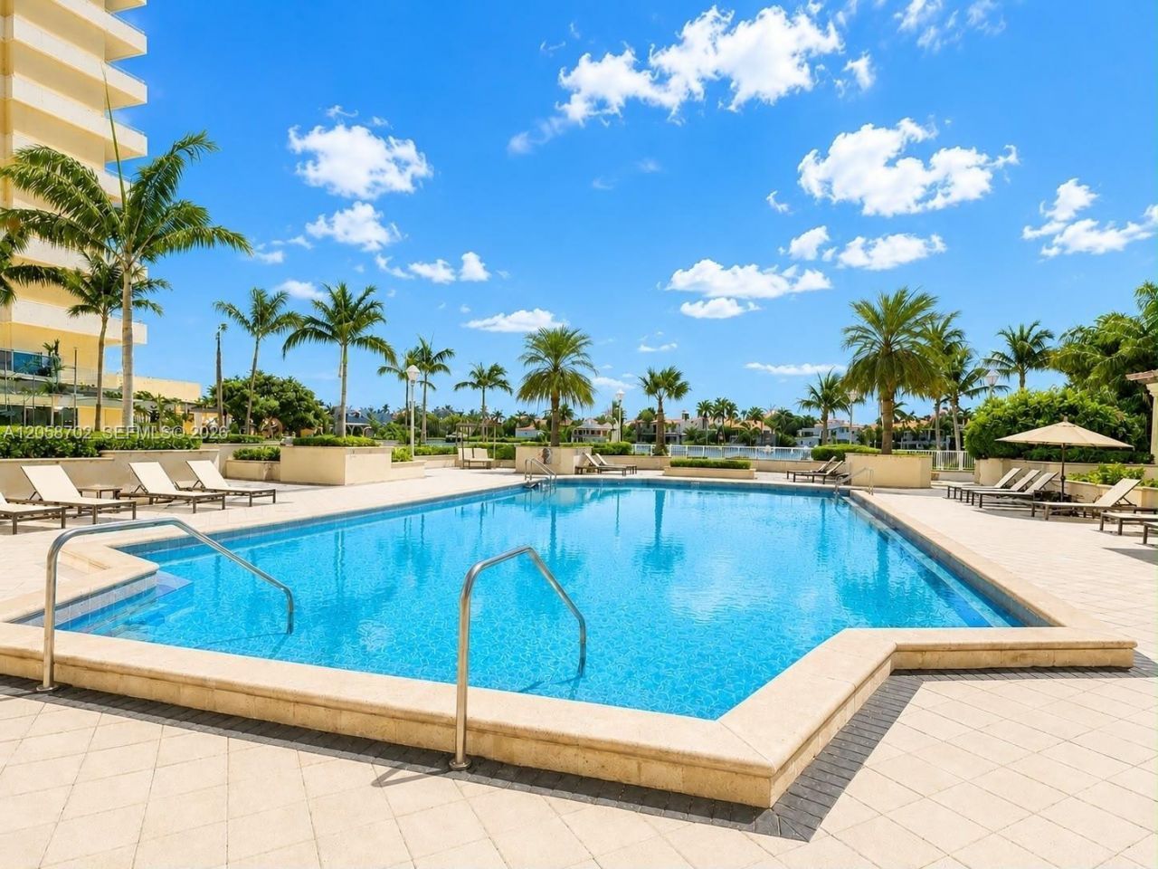 5600 Collins Ave, Unit 17U, Miami Beach, FL 33140 Photo