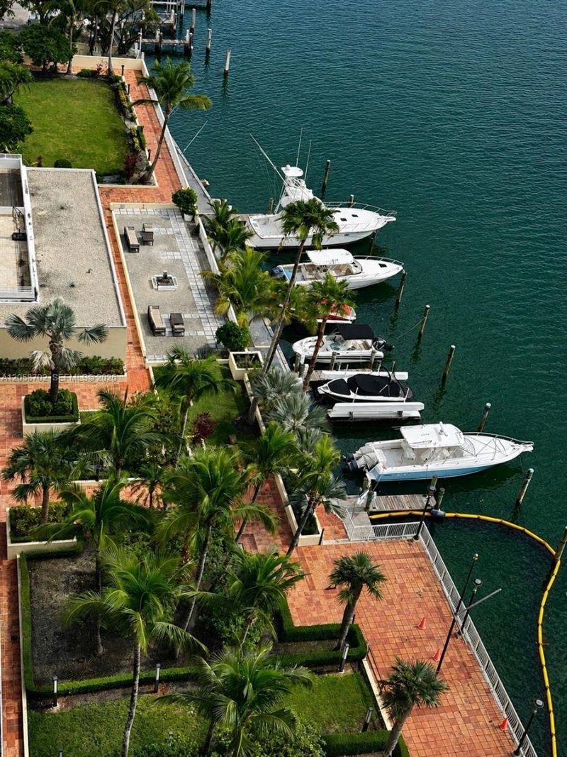 5600 Collins Ave, Unit 17U, Miami Beach, FL 33140 Photo