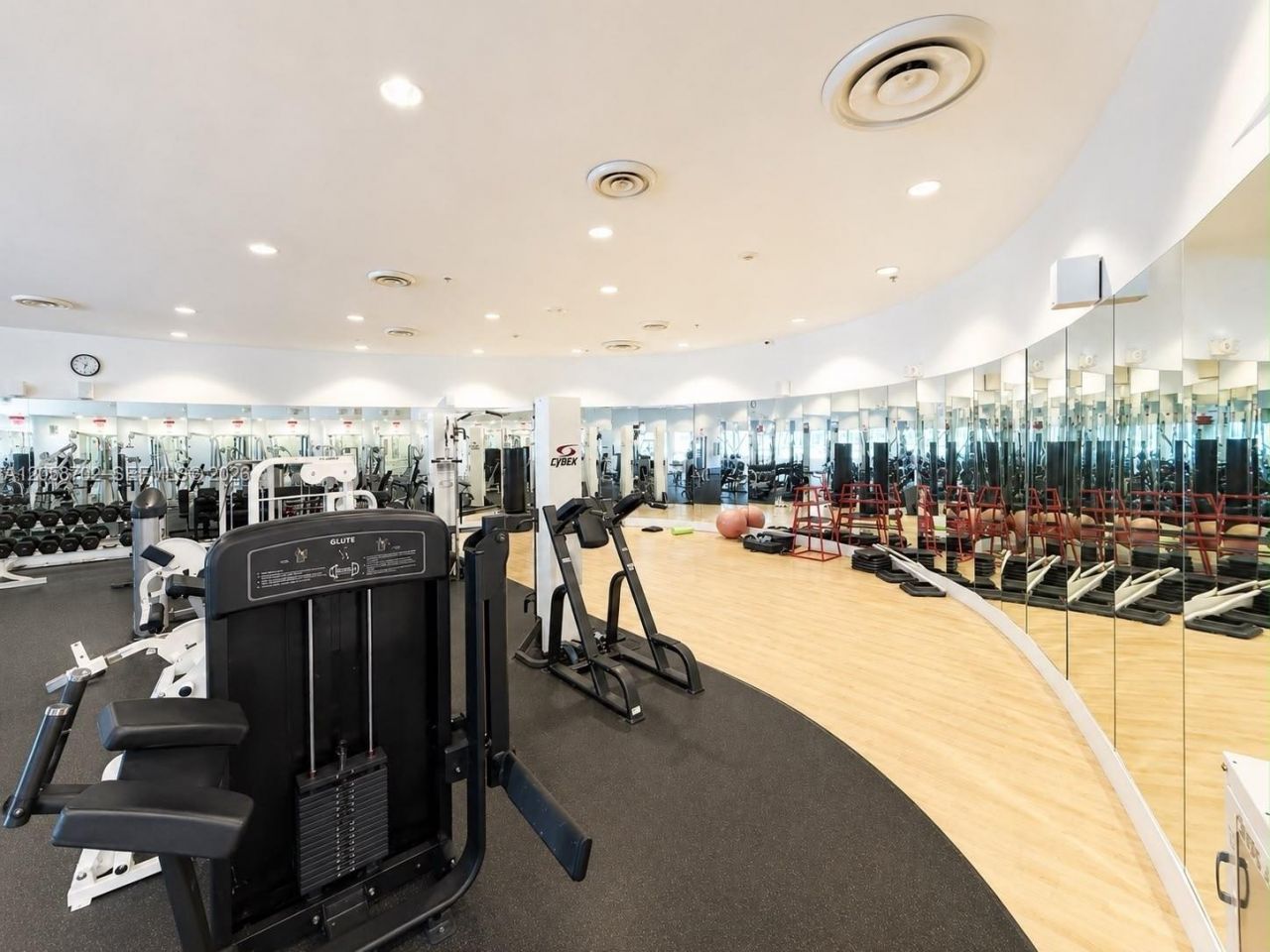 5600 Collins Ave, Unit 17U, Miami Beach, FL 33140 Photo