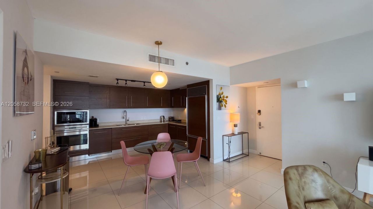 485 Brickell Ave, Unit 3401, Miami, FL 33131 Photo