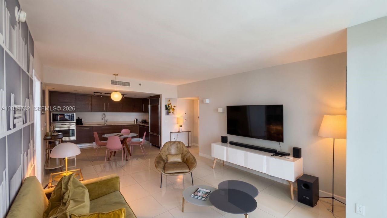 485 Brickell Ave, Unit 3401, Miami, FL 33131 Photo
