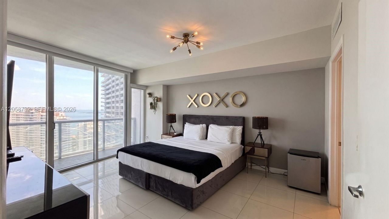 485 Brickell Ave, Unit 3401, Miami, FL 33131 Photo