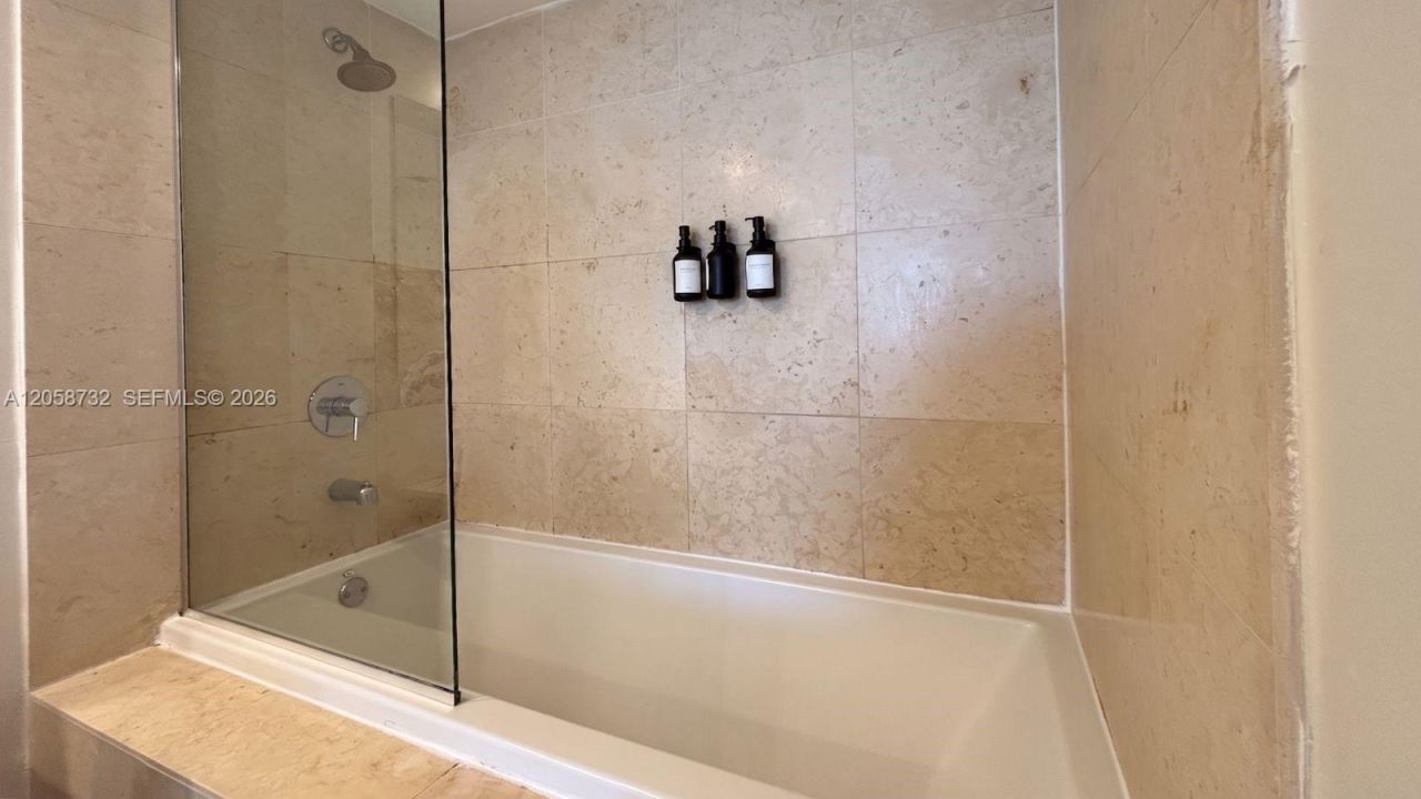 485 Brickell Ave, Unit 3401, Miami, FL 33131 Photo