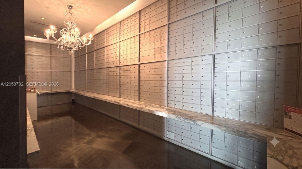 485 Brickell Ave, Unit 3401, Miami, FL 33131 Photo