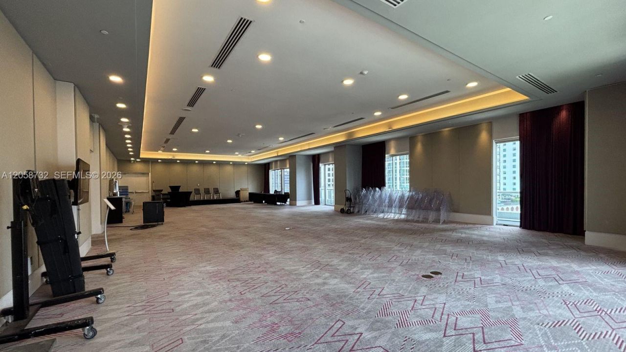 485 Brickell Ave, Unit 3401, Miami, FL 33131 Photo