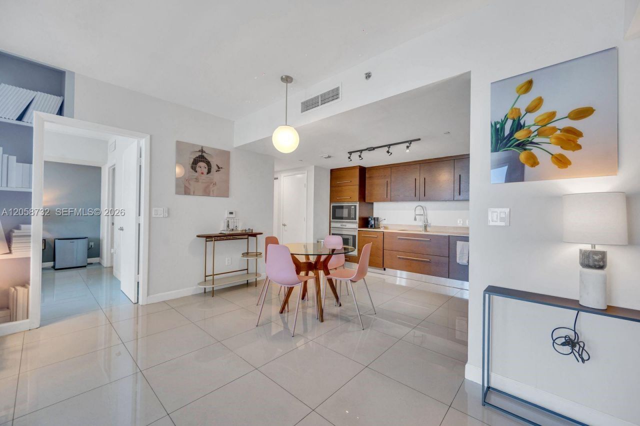 485 Brickell Ave, Unit 3401, Miami, FL 33131 Photo