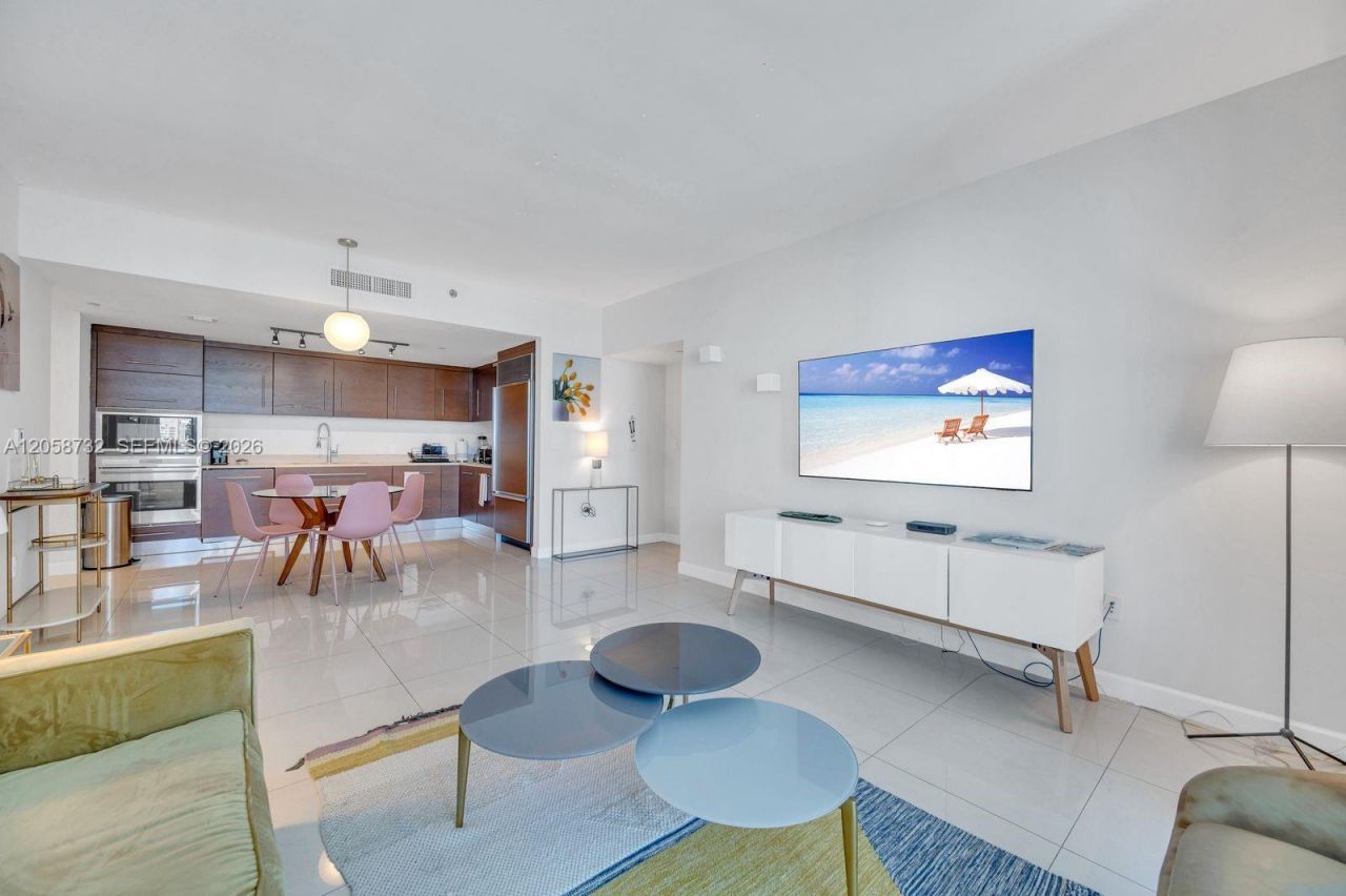 485 Brickell Ave, Unit 3401, Miami, FL 33131 Photo