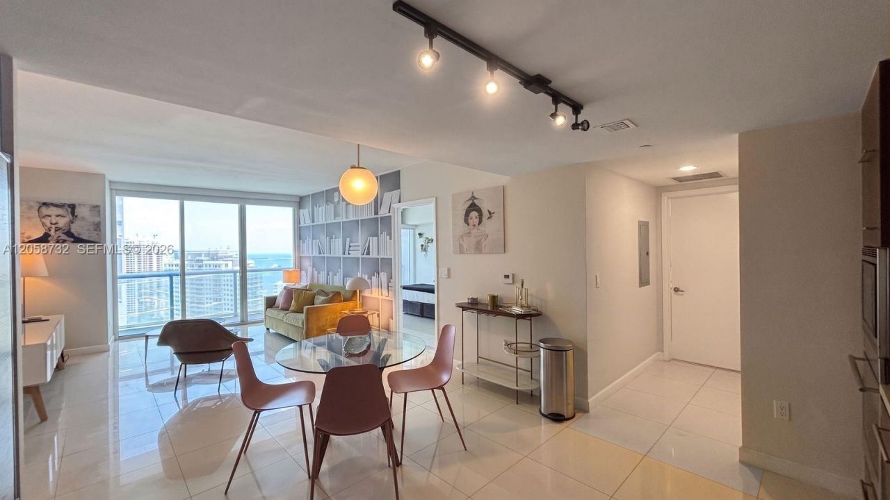 485 Brickell Ave, Unit 3401, Miami, FL 33131 Photo
