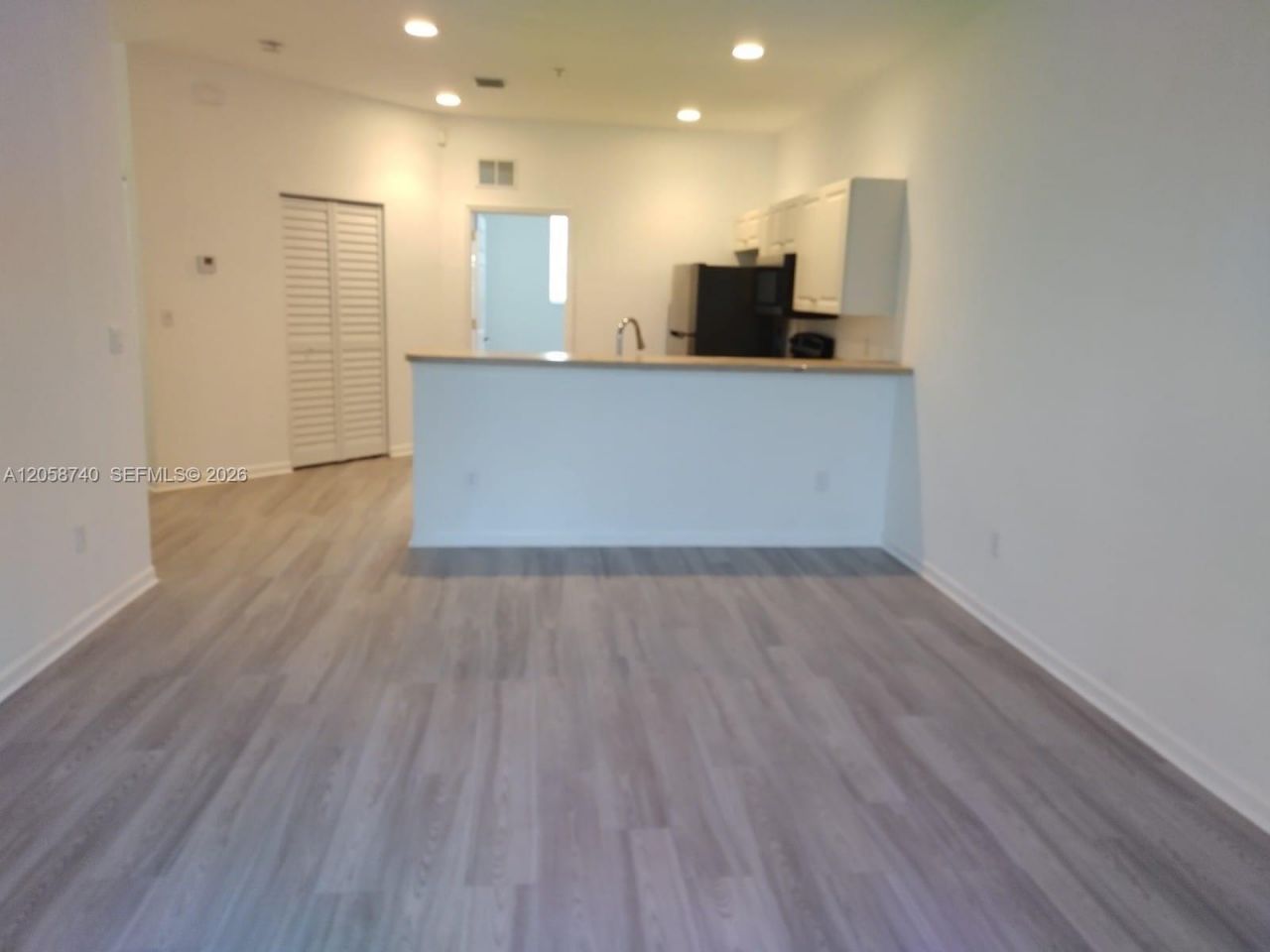 1960 Freeport Ln , Unit 1960, Riviera Beach, FL 33404 Photo