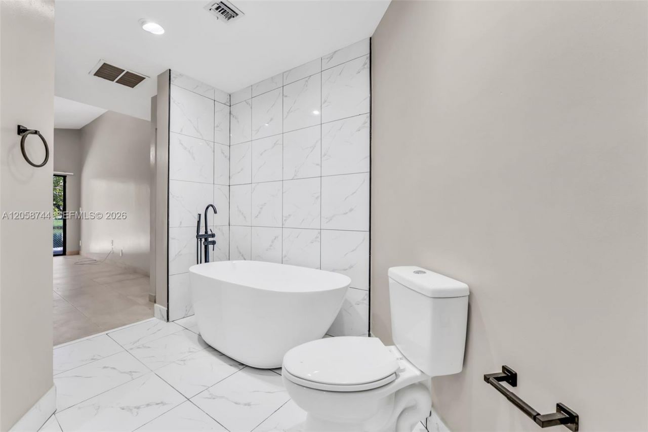 3491 NW 21st St , Unit 3491, Coconut Creek, FL 33066 Photo