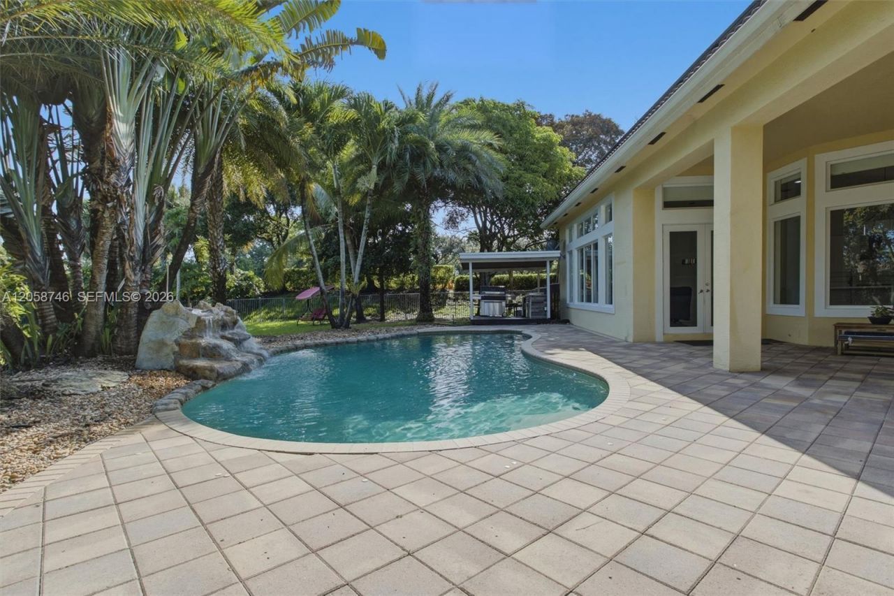 15374 SW 34th St, Davie, FL 33331 Photo