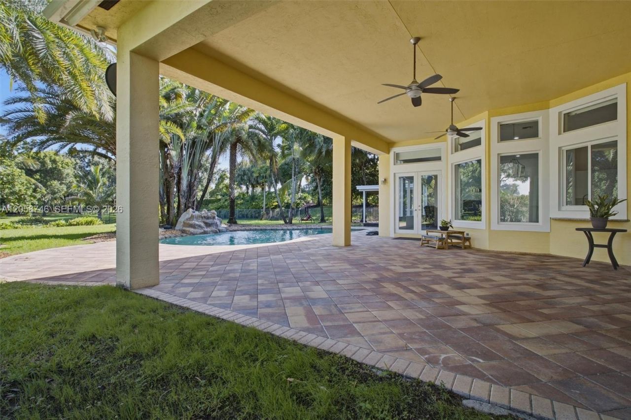 15374 SW 34th St, Davie, FL 33331 Photo