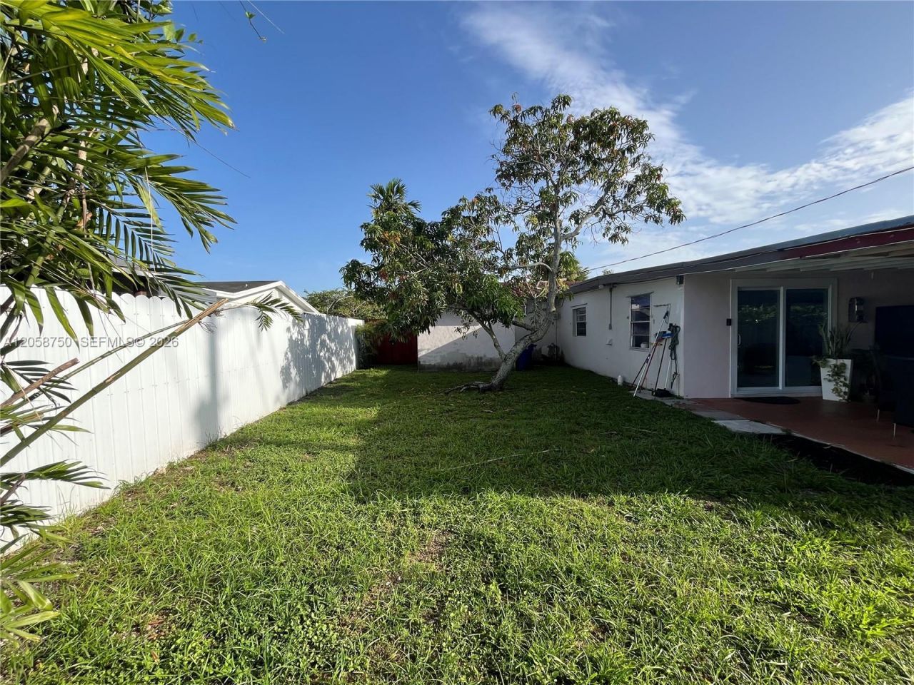 8025 NW 170th St , Hialeah, FL 33015 Photo