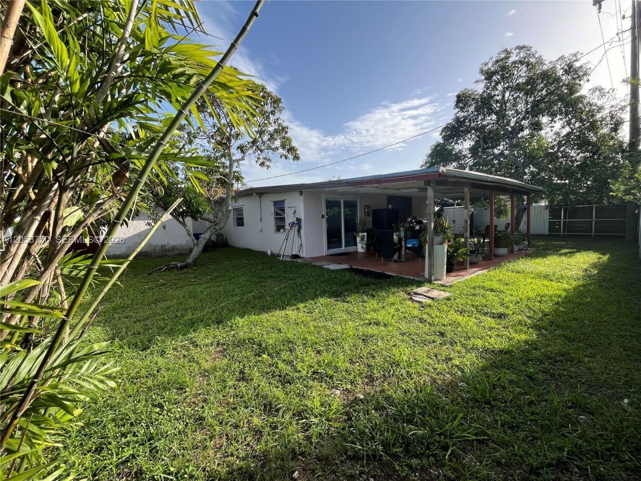 8025 NW 170th St , Hialeah, FL 33015 Photo