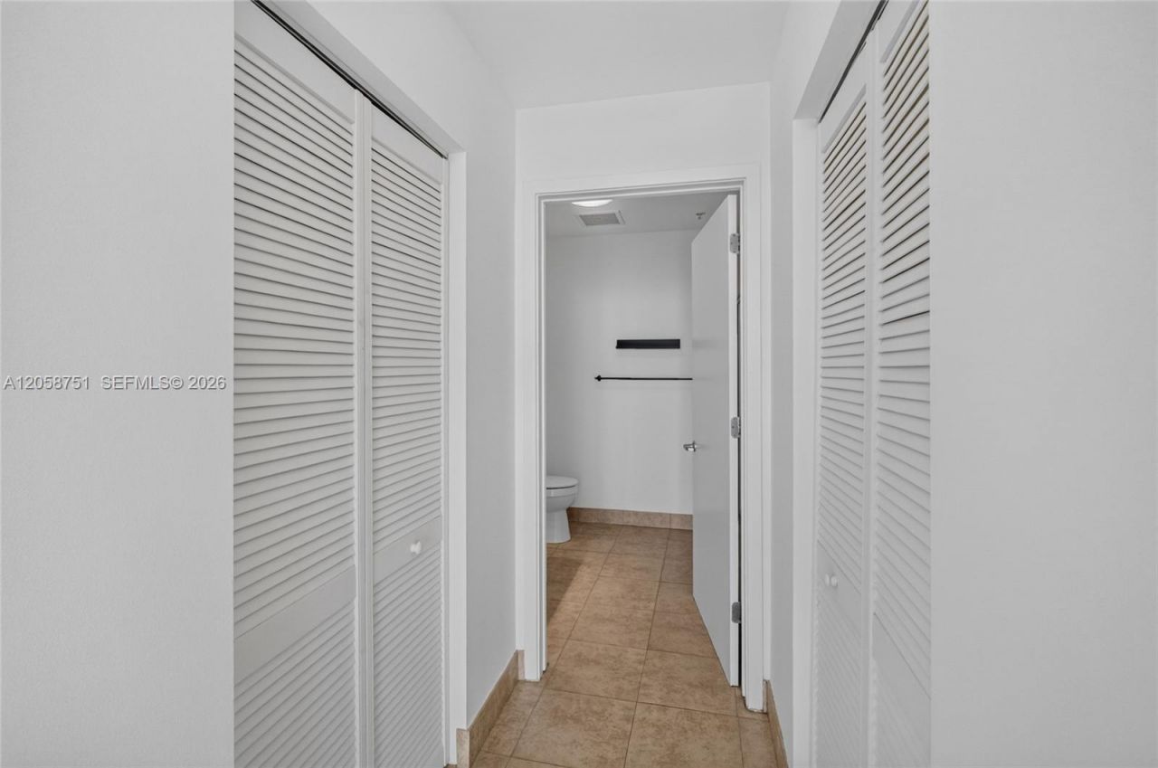 3470 E Coast Ave, Unit H2510, Miami, FL 33137 Photo