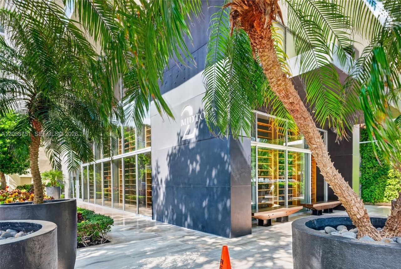 3470 E Coast Ave, Unit H2510, Miami, FL 33137 Photo
