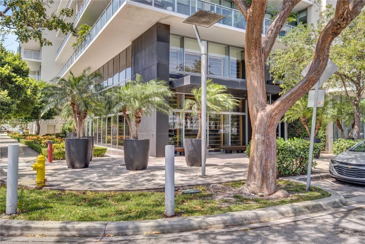 3470 E Coast Ave, Unit H2510, Miami, FL 33137 Photo