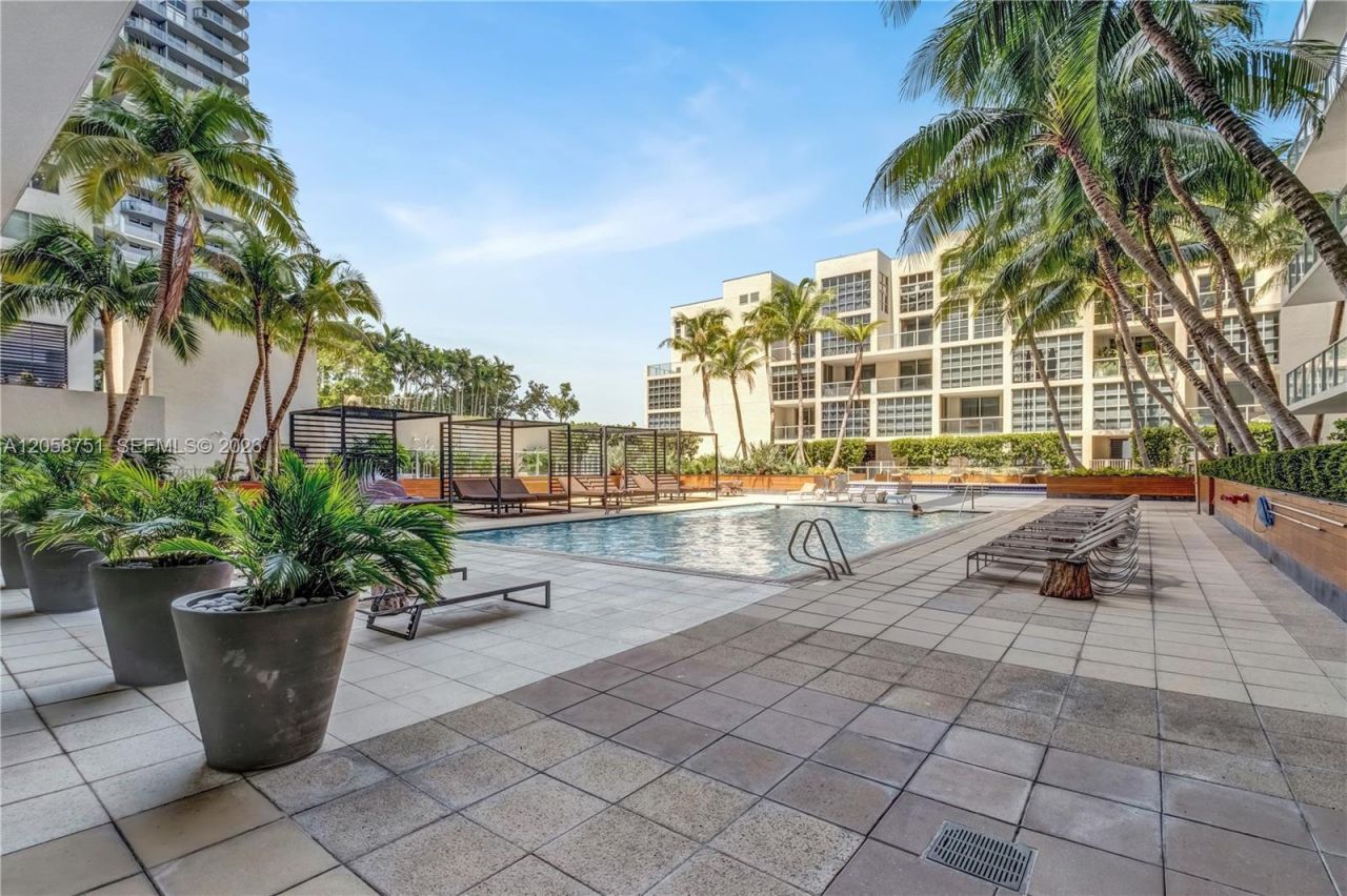 3470 E Coast Ave, Unit H2510, Miami, FL 33137 Photo