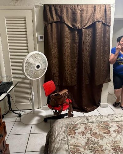 1330 W 54th St, Unit 221C, Hialeah, FL 33012 Photo