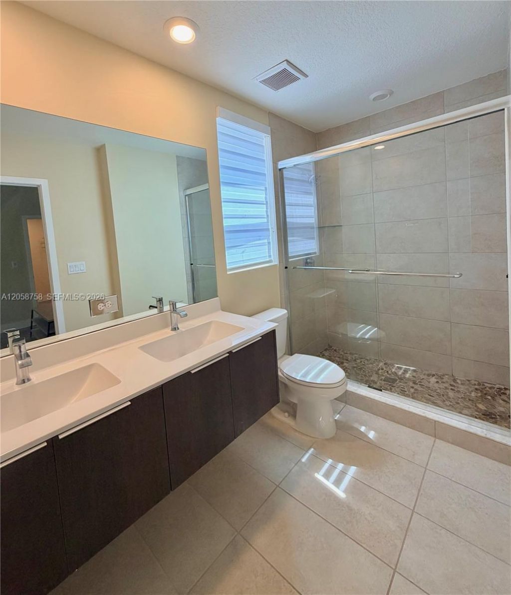 10455 NW 82nd St, Unit 10, Doral, FL 33178 Photo