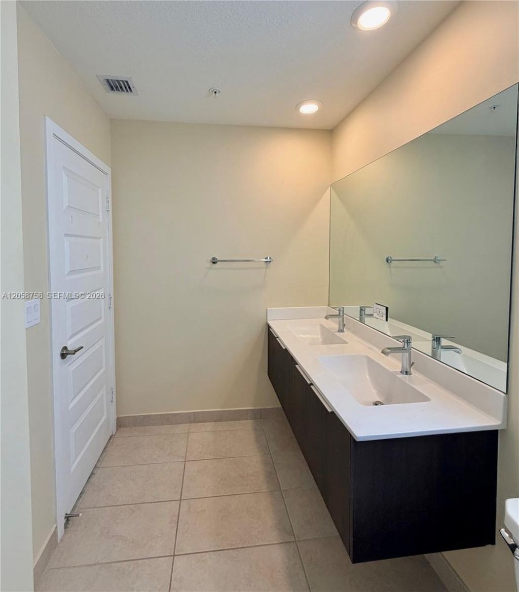 10455 NW 82nd St, Unit 10, Doral, FL 33178 Photo